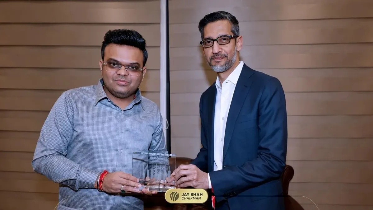 Sundar Pichai Enjoyed the Match in Ahmedabad